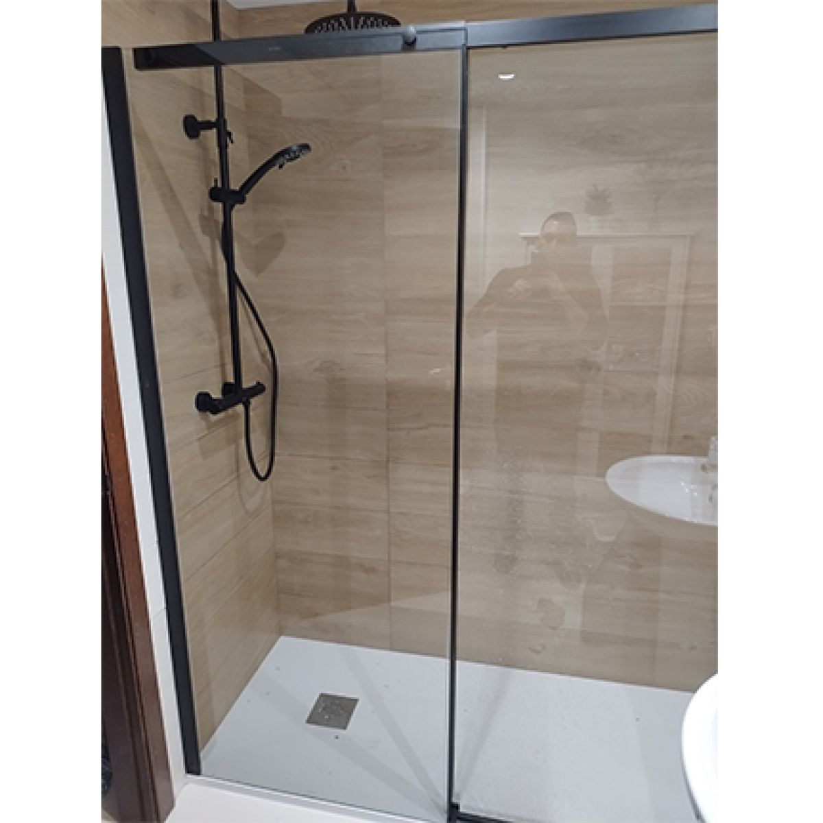 Instalaci&oacute;n de mamparas: 4 ideas pr&aacute;cticas y elegantes