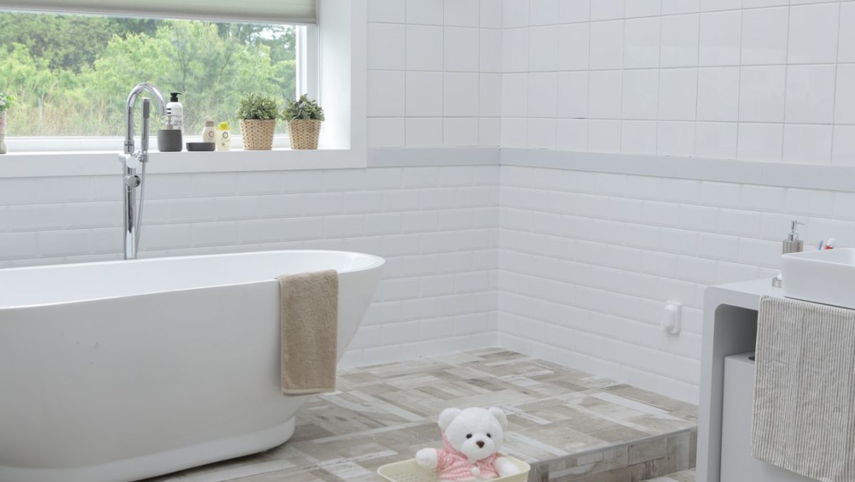 Cuatro estilos para ba&ntilde;os grandes y peque&ntilde;os